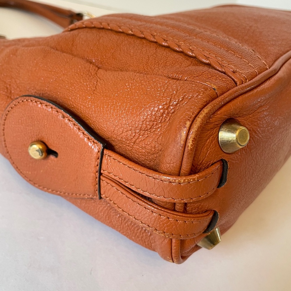 Chloe Brown Leather Shoulder Bag with Gold Hardware - Picture 11 of 14